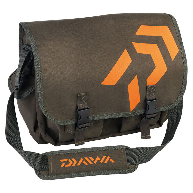 Sac à accessoires carnassier daiwa musette taille m kaki-noir - Sacs | Pacific Pêche