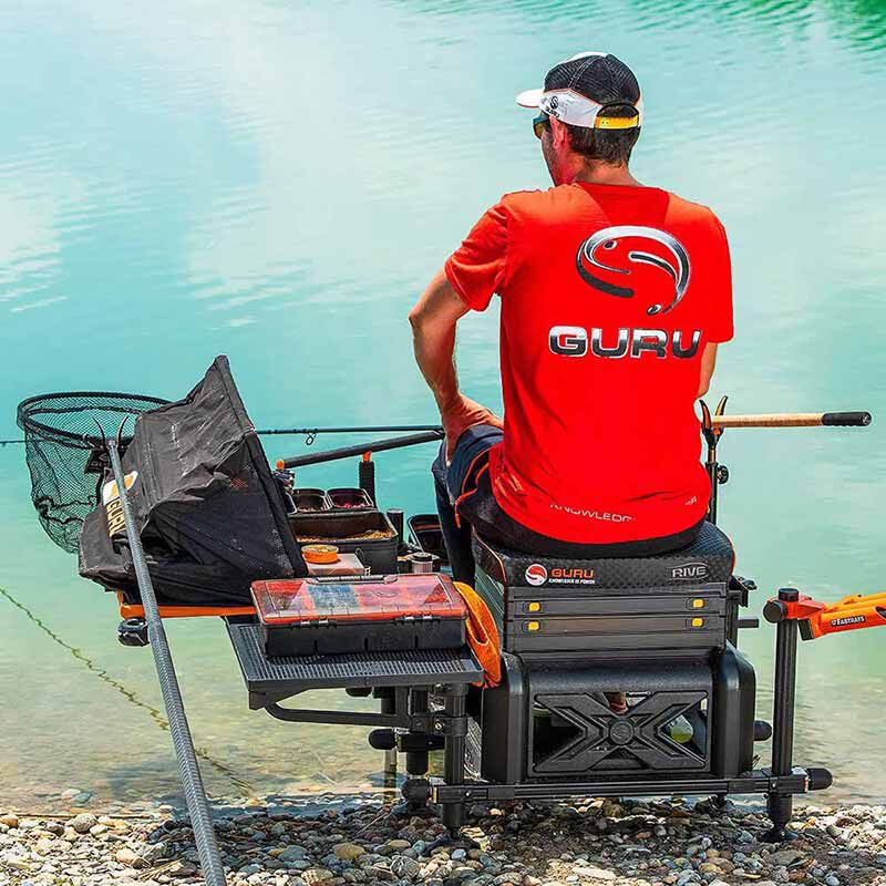 T-shirt GURU SEMI LOGO TEE RED - Manches Courtes | Pacific P&ecirc;che