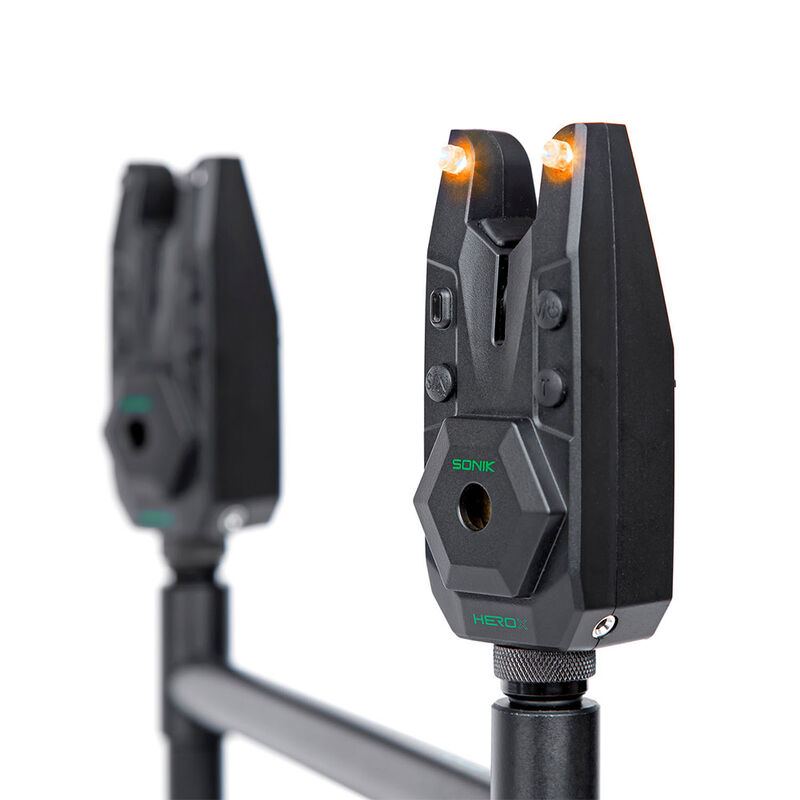 Coffret 3 détecteurs + 1 centrale + 1 lampe bivvy Sonik HeroX - Coffrets détecteurs | Pacific Pêche