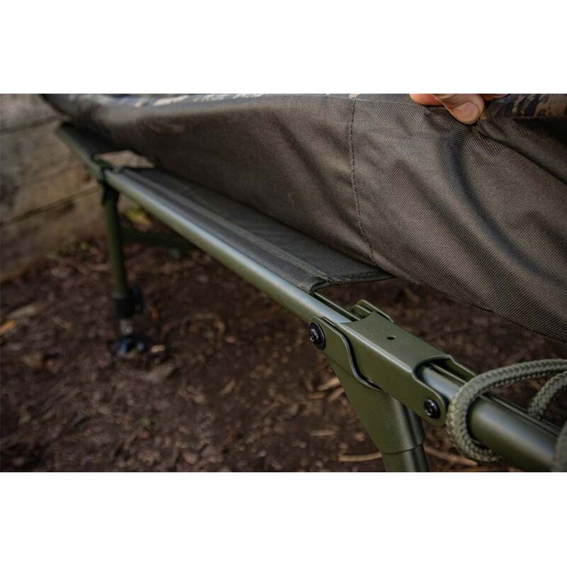 Bedchair Solar Undercover Pro Sleep System - Bedchairs | Pacific P&ecirc;che