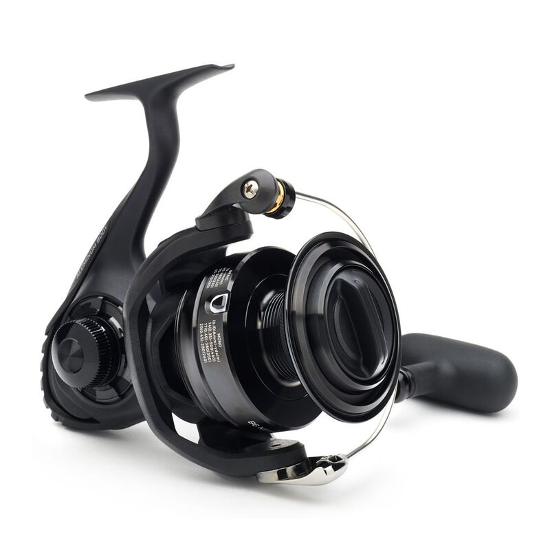 Moulinet daiwa bg black gold nero 2000 - Moulinets tambour Fixe | Pacific P&ecirc;che