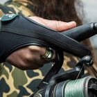 Doigtier de lancer wolf kevlar casting glove black - Accessoires Cannes | Pacific P&ecirc;che