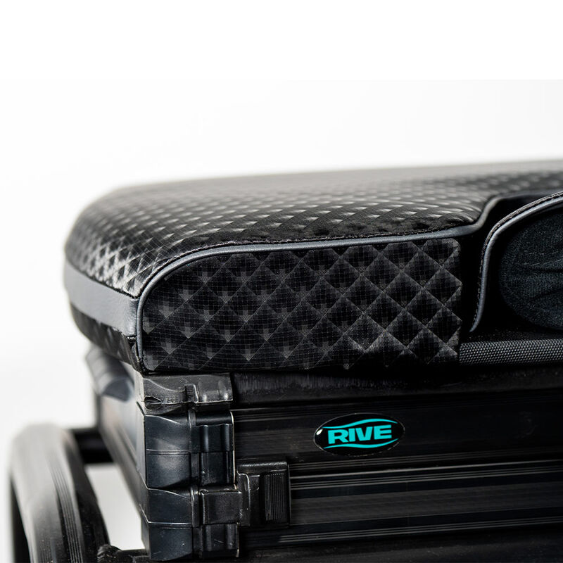 Station Rive D36 RS2 Black Carbon - Stations | Pacific Pêche