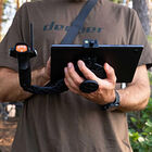 Support tablette Deeper pour t&eacute;l&eacute;commande du bateau amorceur QUEST - Bateaux Amorceurs | Pacific P&ecirc;che