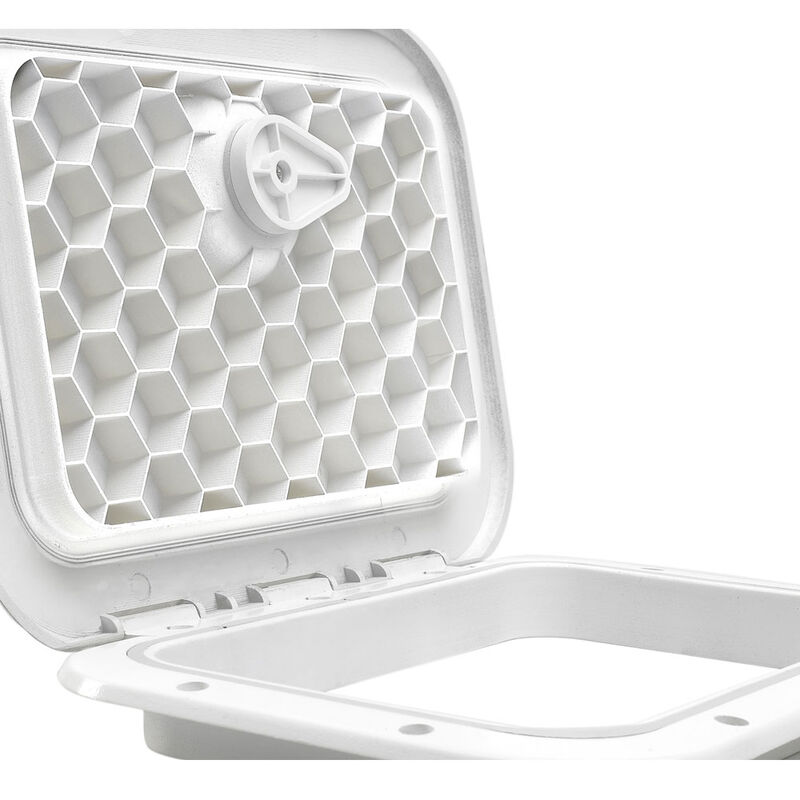 Trappe d'acces blanche + serrure plastimo - Aménagement Barque | Pacific Pêche