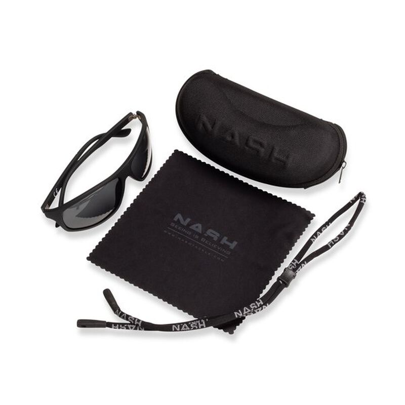 Lunette Polarisante Nash Black Wraps Grey Lenses - Lunettes | Pacific P&ecirc;che