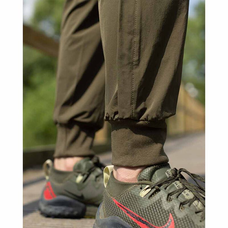 Joggers Korda Ultralie olive - Joggings / pantalons de surv&ecirc;tements | Pacific P&ecirc;che