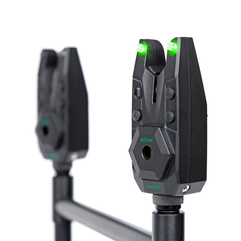 Coffret 3 détecteurs + 1 centrale + 1 lampe bivvy Sonik HeroX - Coffrets détecteurs | Pacific Pêche