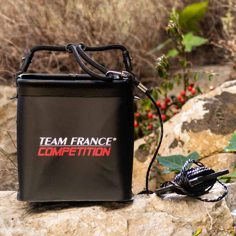 Seau souple 4.5l team france en eva + corde - Pr&eacute;paration Amor&ccedil;age | Pacific P&ecirc;che