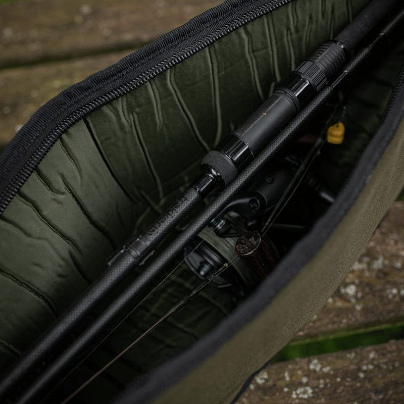 Housse individuelle Aquaproducts 10 ft Black Series - Housses individuelle | Pacific Pêche