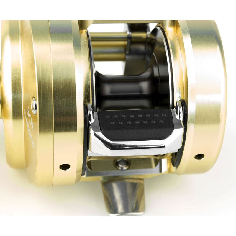 Moulinet casting droitier carnassier shimano ct conquest 401 a - Moulinets Casting | Pacific Pêche