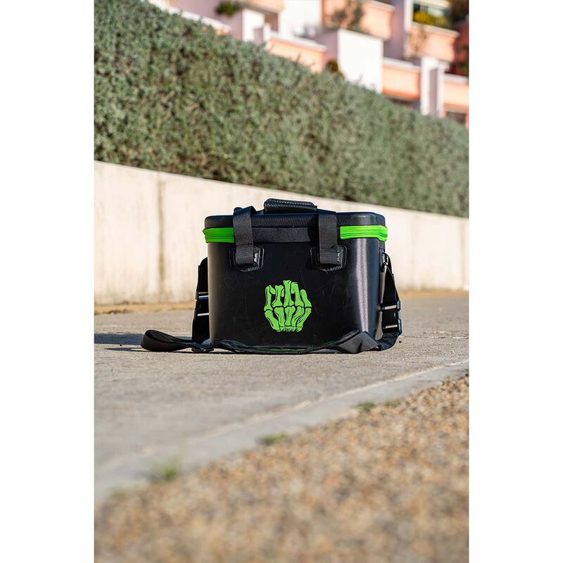 Bakkan Overfight Ipercut Bakkan 24 L - Sacs | Pacific P&ecirc;che