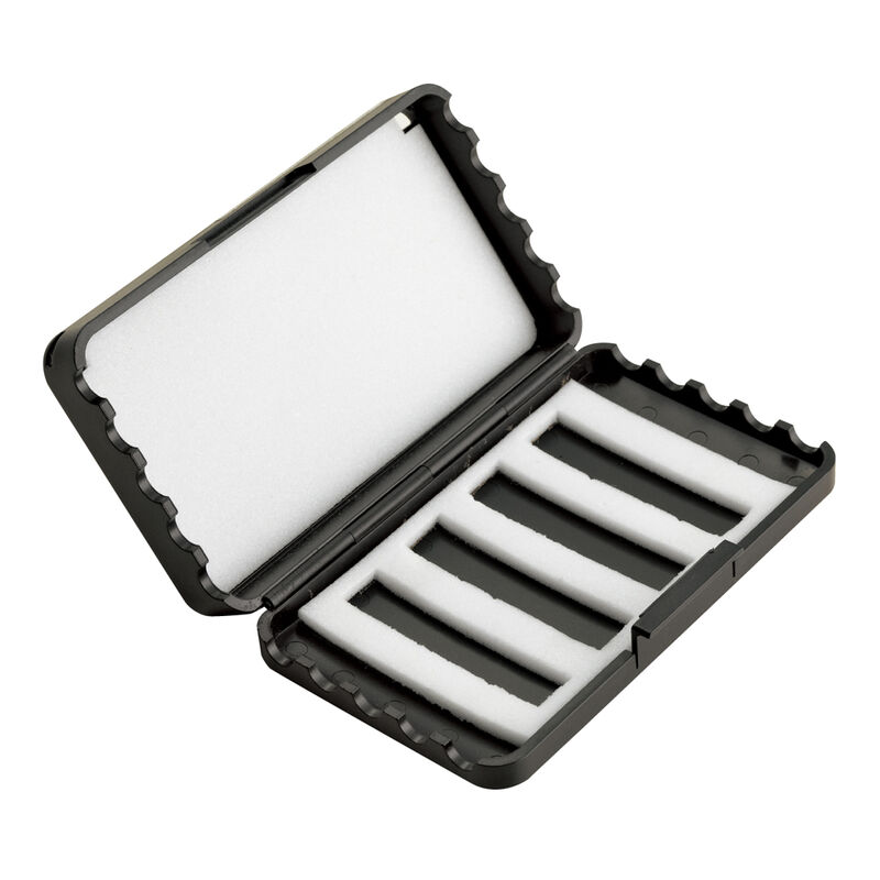 Boite accroche mouches Tiemco - Outils / Acc.du Gilet | Pacific Pêche