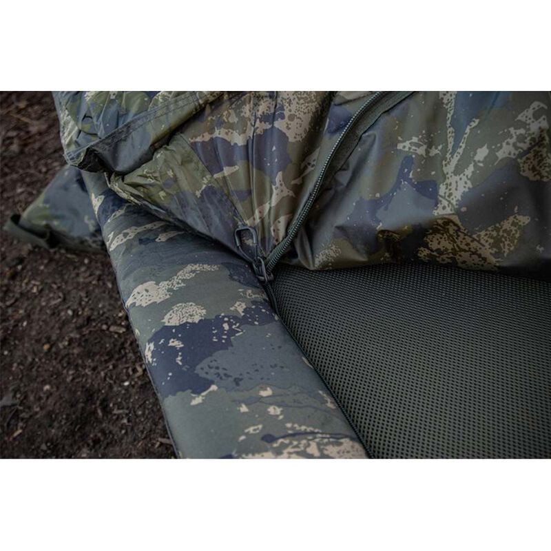 Bedchair Solar Undercover Pro Sleep System - Bedchairs | Pacific P&ecirc;che