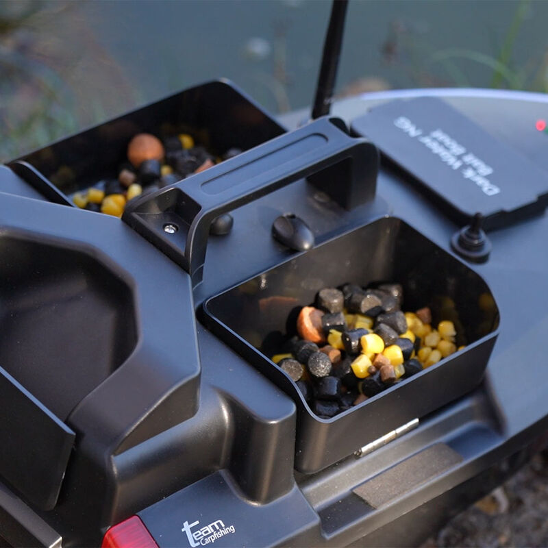 Bateau amorceur carpe team carpfishing dark water NG bait boat - Bateaux Amorceurs | Pacific P&ecirc;che