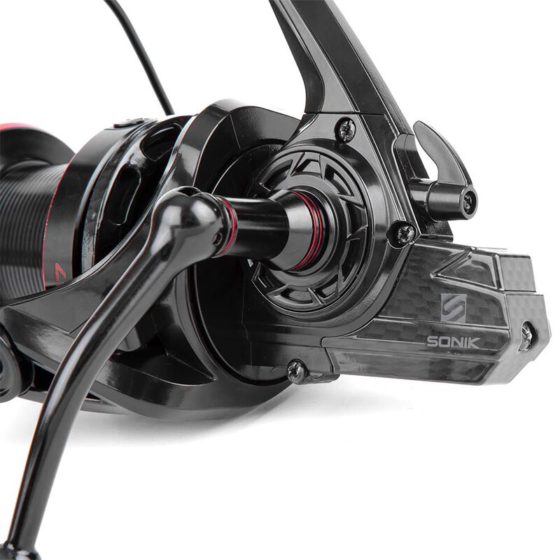 Moulinet Sonik SK-47 Carbon 10000 - Moulinets frein avant | Pacific P&ecirc;che