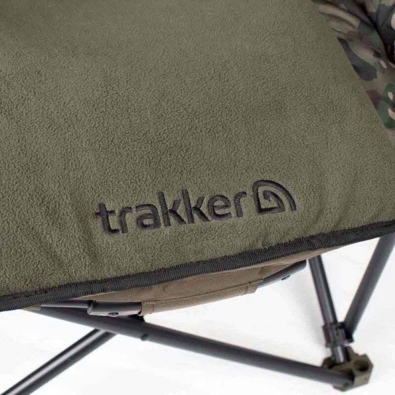Level Chair Trakker Levelite Camo Luna Chair - Levels Chair | Pacific P&ecirc;che