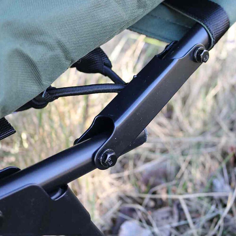Bedchair Mack2 Carp Addict Camo - Bedchairs | Pacific P&ecirc;che