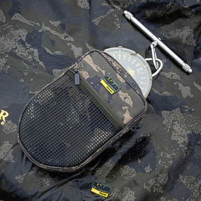Trousse de Rangement Solar Undercover Scales Camo - Sacs/Trousses Acc. | Pacific P&ecirc;che
