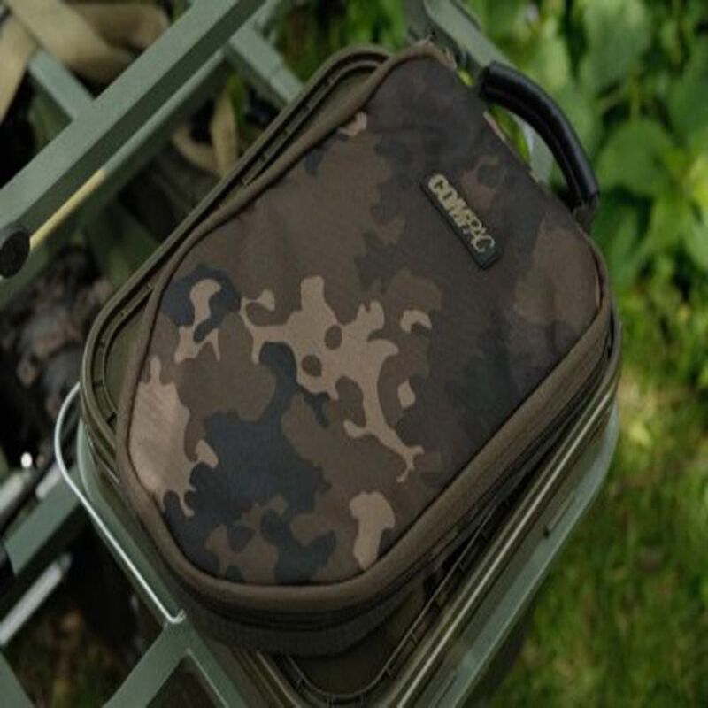 Pochette Korda Compac Scales Pouch Dark Kamo - Housse peson | Pacific P&ecirc;che