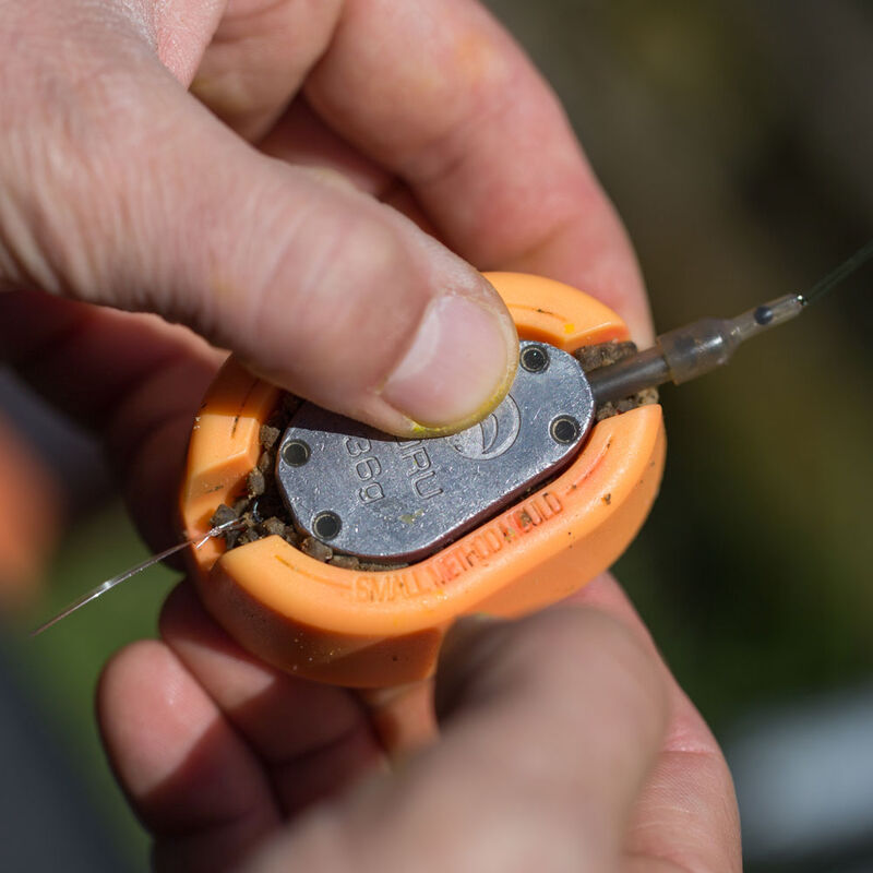 Method feeder guru inline method feeder small - Cages | Pacific P&ecirc;che
