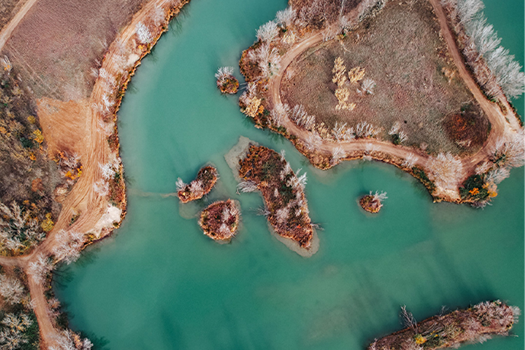 Plan d’eau public, pêche à la carpe en hiver